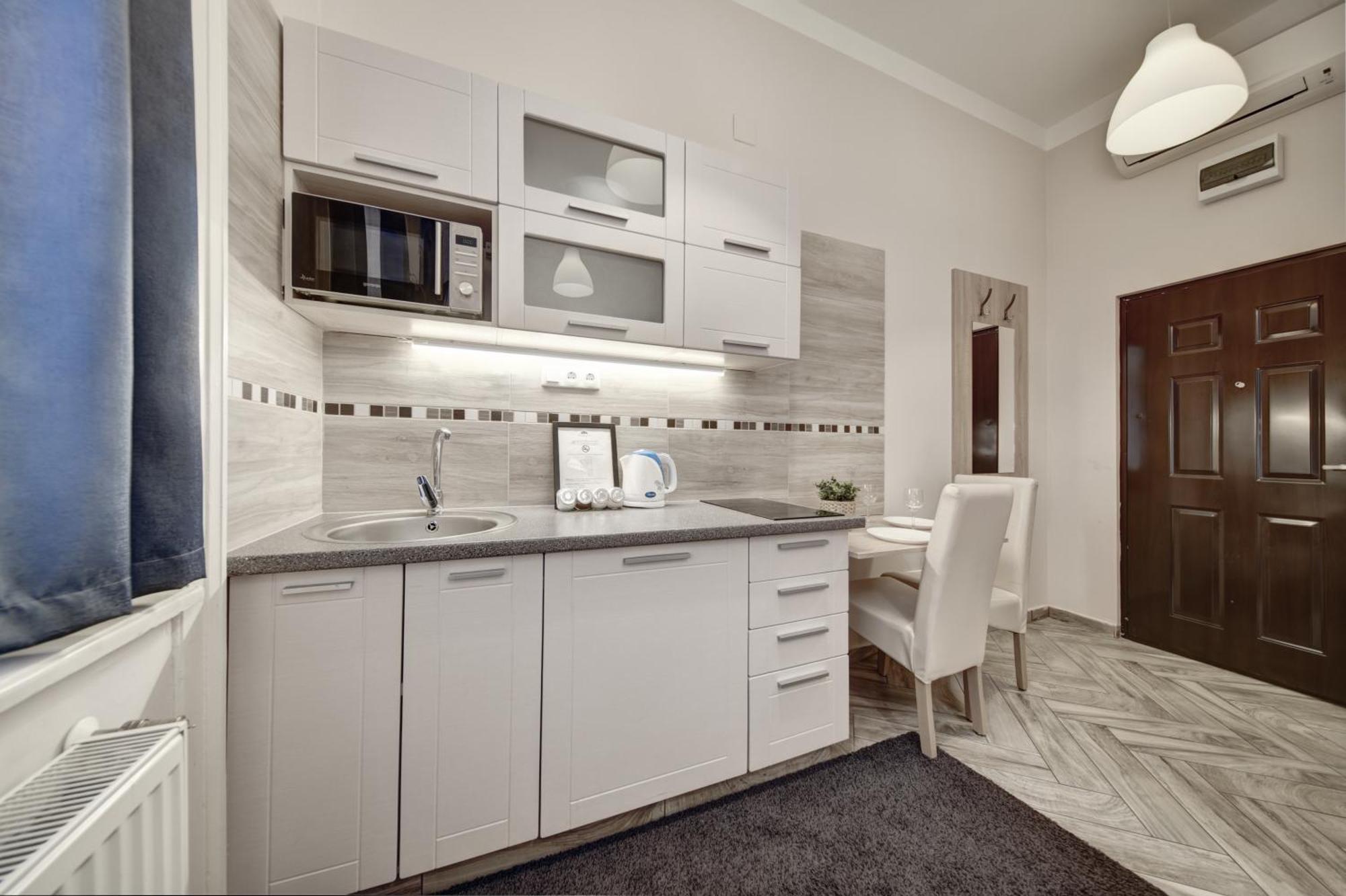 ブダペストCity Centrum Fashionstreet Apartmanアパートメント エクステリア 写真